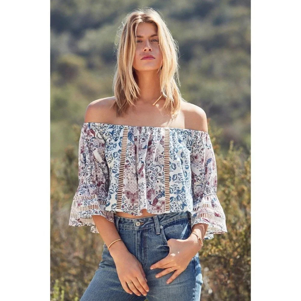 Tularosa The Alexa Off the Shoulder Floral Top with Crochet Details Size Small